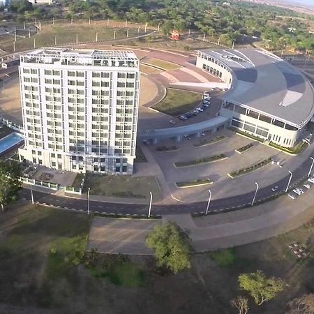President Hotel At Umodzi Park Lilongwe Zewnętrze zdjęcie