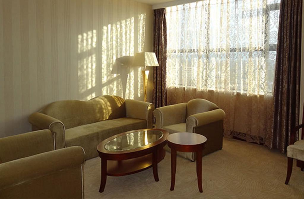 President Hotel At Umodzi Park Lilongwe Zewnętrze zdjęcie
