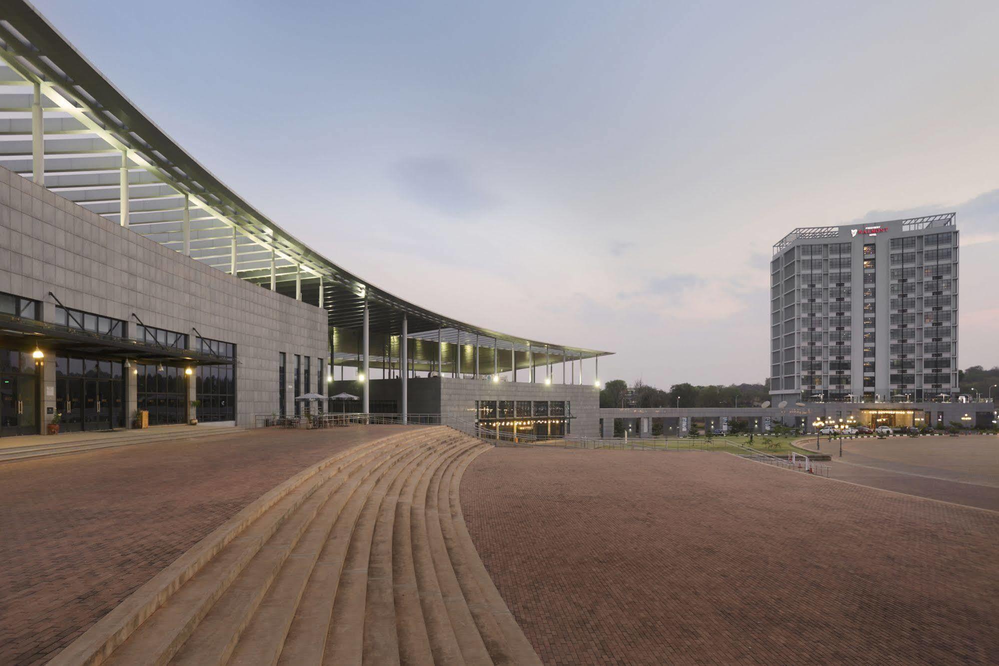 President Hotel At Umodzi Park Lilongwe Zewnętrze zdjęcie