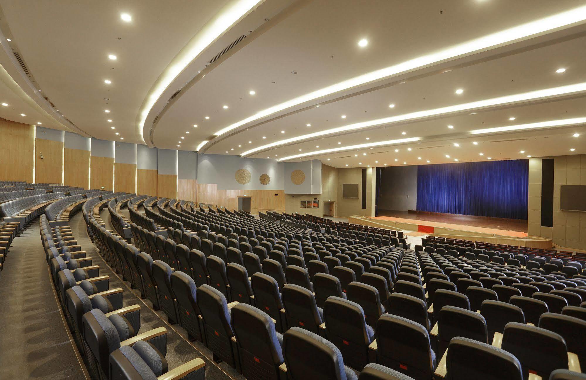 President Hotel At Umodzi Park Lilongwe Zewnętrze zdjęcie